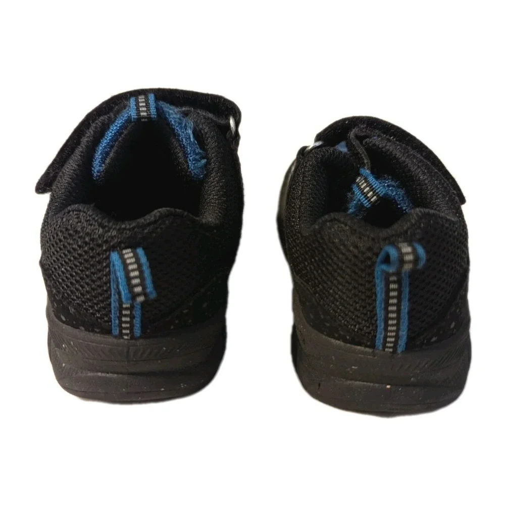 OshKosh‎ B'gosh Boy's Kamun Bump Toe Sneaker Shoes Toddler Black Blue Size 9M